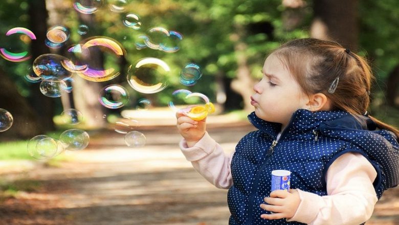 Tehnici de Parenting Recomandate de Psihologi: O Abordare Modernă pentru Creșterea Copiilor