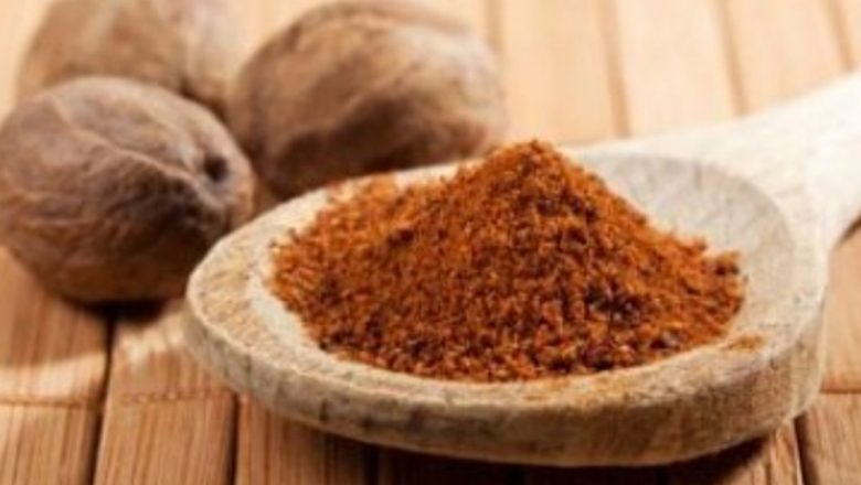 Remedii Naturale pentru Balonare: Alimente și Mirodenii Care Fac Minuni