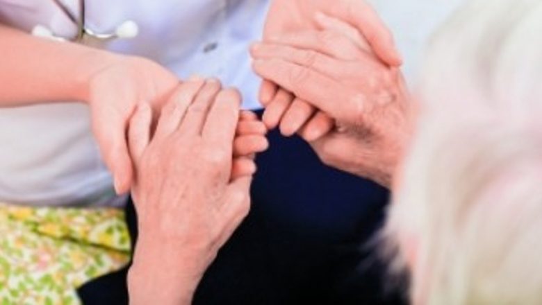 Poliartrita reumatoidă: O privire amplă asupra complicațiilor și tratamentului