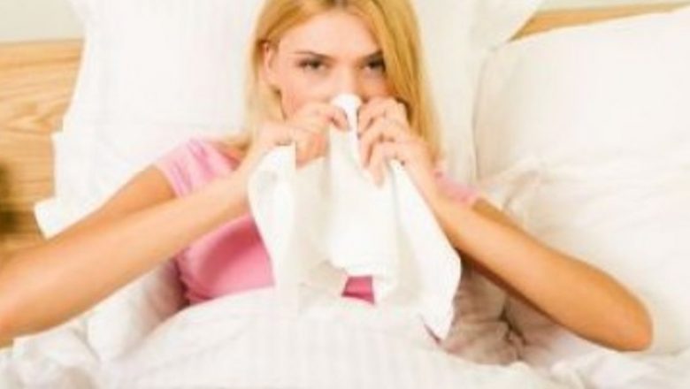 Diferențele Esențiale Între Gripă și Răceală: Ghid Complet pentru Înțelegerea Acestor Viroze Respiratorii