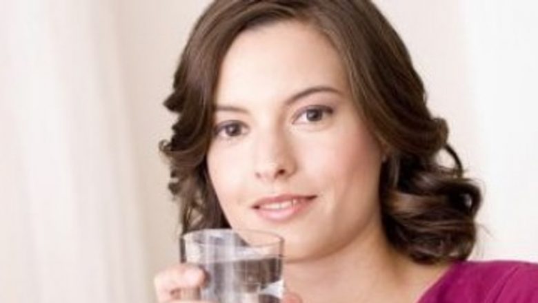 Beneficiile dietei japoneze cu apă: Impactul consumului de apă pe stomacul gol asupra creierului și sănătății generale
