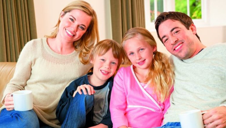 Importanța Momentelor Petrecute în Familie: O Analiză a Valorii Timpului Comun