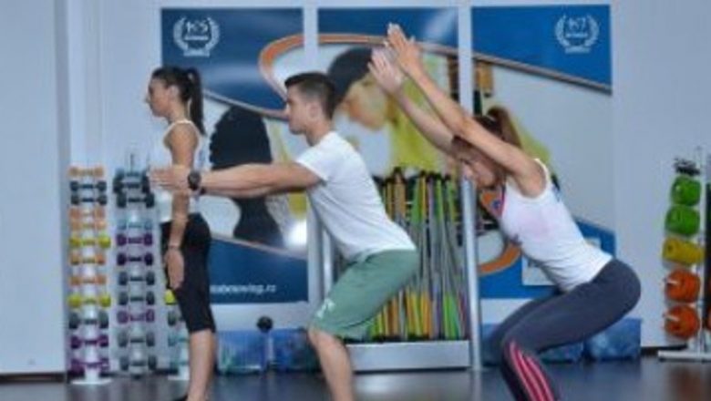 Importanța exercițiilor fizice la birou: Cum să-ți menții sănătatea și productivitatea prin mișcare