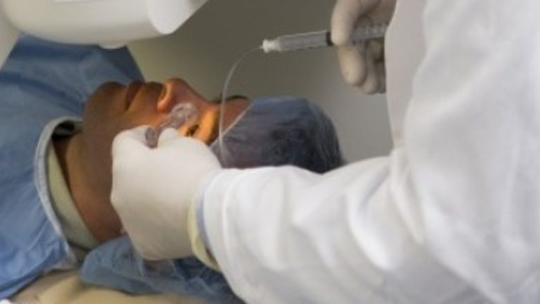 Terapia cu Laser: O Privire Detaliată asupra Indicațiilor și Beneficiilor Sale în Medicină