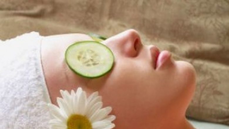Îngrijirea Pielii din Jurul Ochilor: Soluții Naturale pentru Combaterea Ridurilor