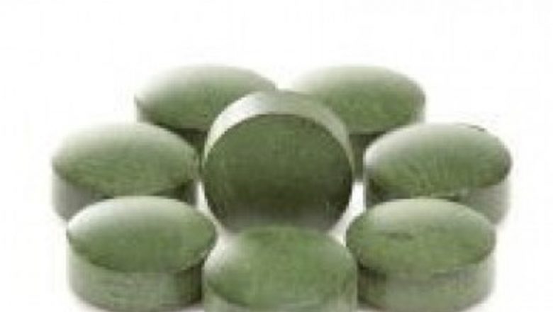 Beneficiile Spirulinei: O Privire Detaliată asupra Proprietăților și Utilizărilor Sale