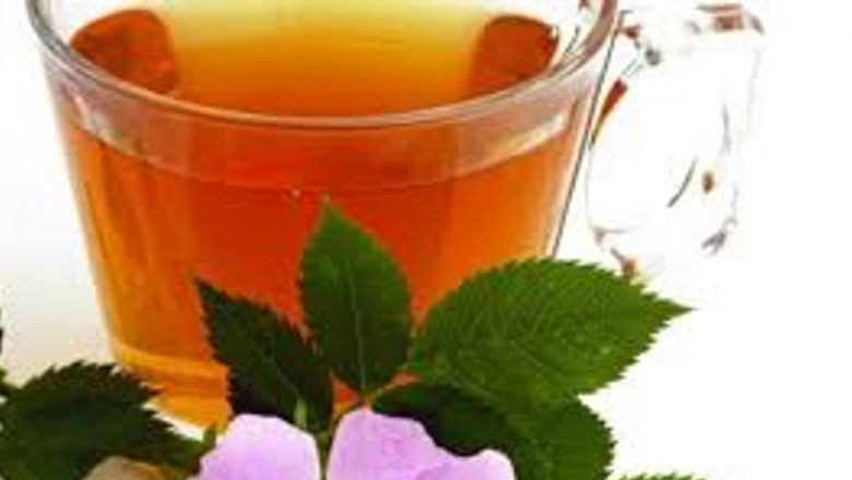 Ceaiurile Medicinale: Beneficii, Recomandări și Impactul Asupra Sănătății
