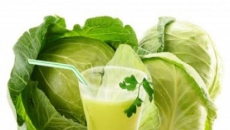 Sucul de Varză: Un Aliat Puternic în Prevenția Cancerului și Alte Beneficii pentru Sănătate