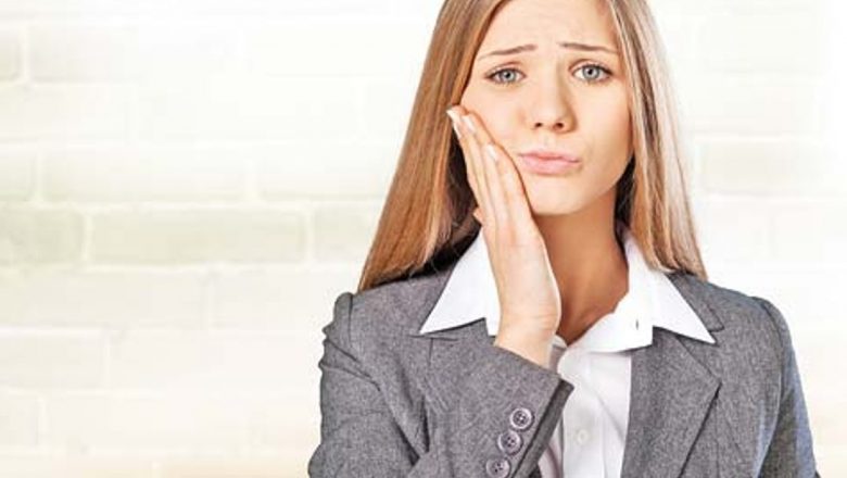 Gingiile Inflamate: Cauze, Simptome și Remedii Naturale Eficiente