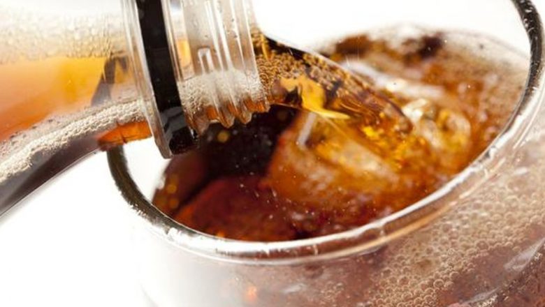 Impactul Sucurilor Acidulate asupra Sănătății: Ce se Întâmplă în Primele 60 de Minute