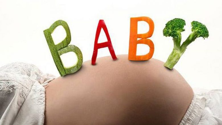 Dieta pentru Fertilitate: Alimentele Esențiale pentru Femeile Care Își Doresc Copii