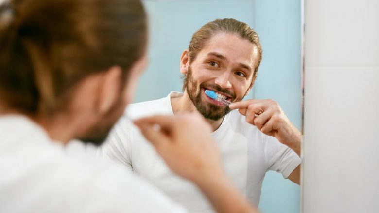 Impactul igienei orale asupra sănătății sexuale masculine: O legătură surprinzătoare