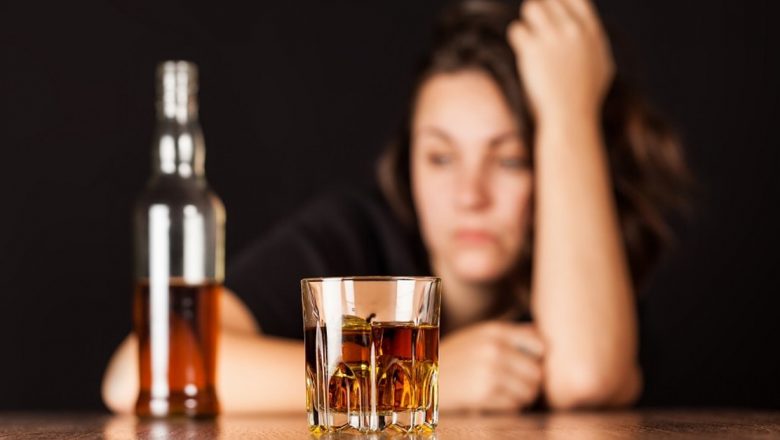 Strategii Eficiente pentru Combaterea Mahmurelii: Înțelegerea și Prevenirea Disconfortului Post-Alcool
