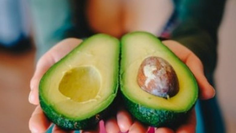 Beneficiile Avocado: De ce ar trebui să îl consumi zilnic pentru o sănătate optimă