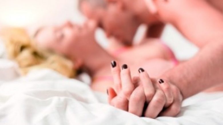 Îmbunătățirea Performanțelor Sexuale Masculine: Strategii Eficiente pentru Bărbați și Impactul Asupra Relațiilor
