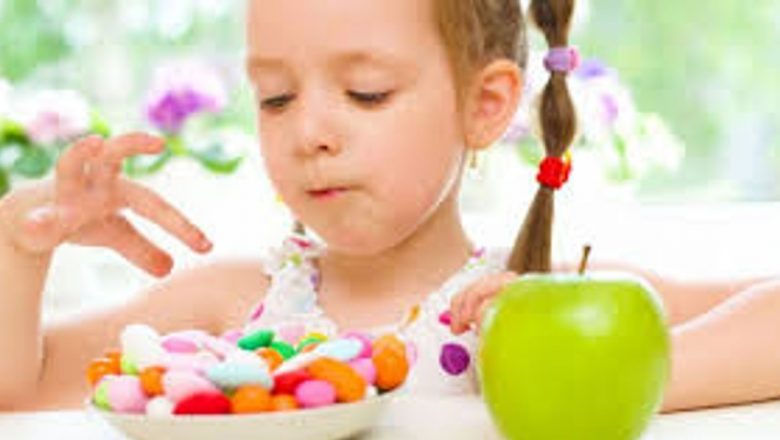 Provocarea Dulciurilor: Cum Să Îi Menținem Pe Copii Sănătoși Prin Opțiuni Făcute În Casă