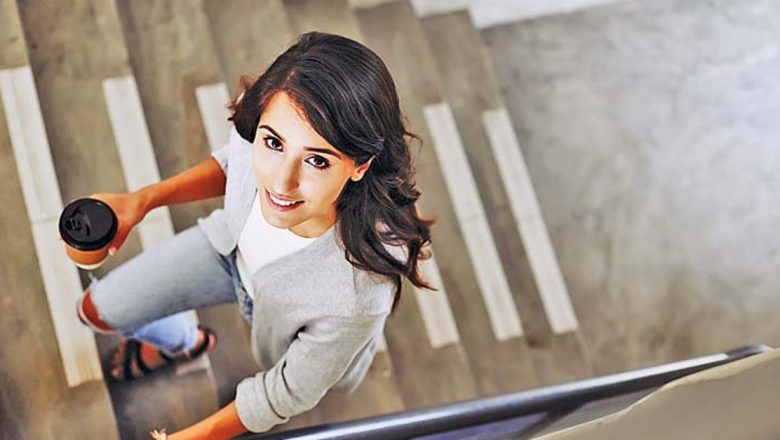 Beneficiile Urcatului pe Scări: O Metodă Simplă pentru Sănătate și Fitness