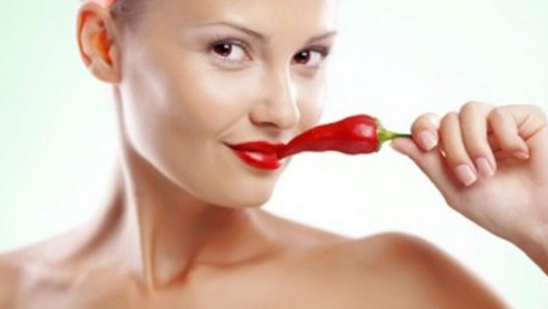 Beneficiile surprinzătoare ale alimentelor picante pentru sănătatea inimii