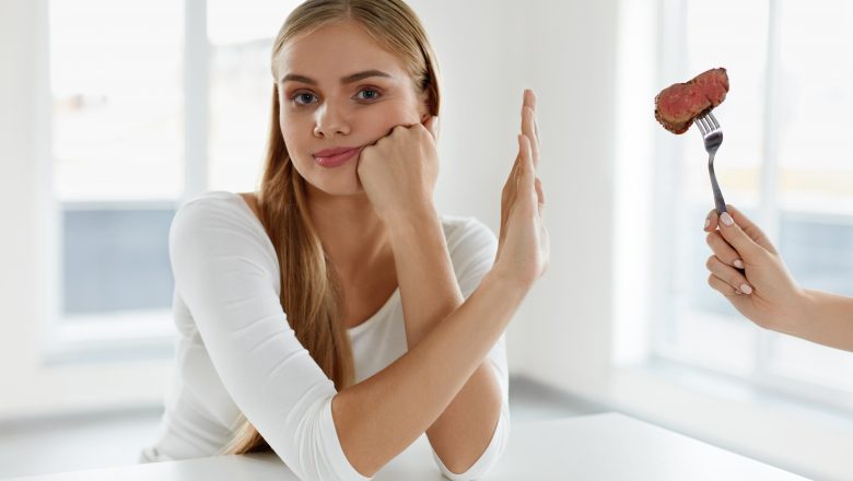 Revoluția Dietetică: Ce Trebuie Să Mănânci pentru a Trăi 100 de Ani, Conform OMS
