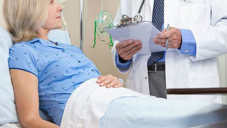 Când și de ce se recomandă scoaterea uterului: o analiză detaliată a histerectomiei