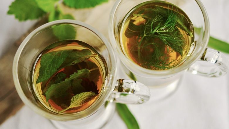Salvia: Planta Miraculoasă cu Proprietăți Tămăduitoare și Beneficii pentru Sănătate