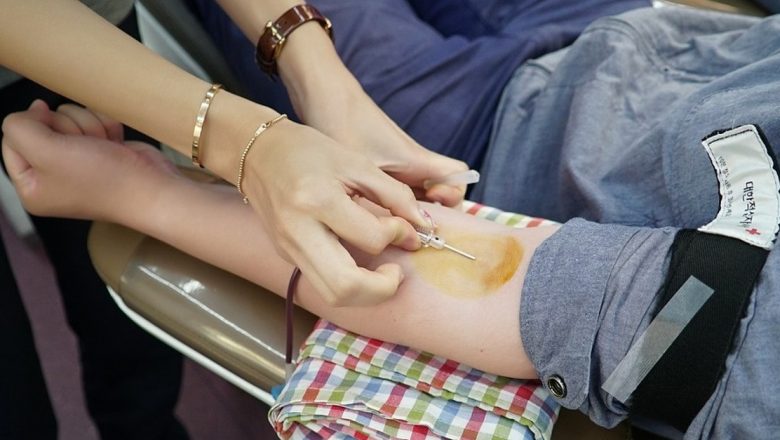 Beneficiile Donării de Sânge: O Acțiune Altruistă care Îmbunătățește Sănătatea