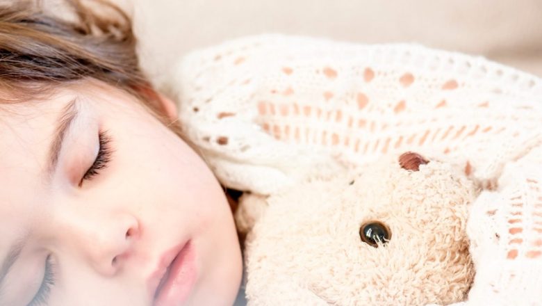 Ghidul Părinților: Recuperarea Copiilor după Viroze – Sfaturi Esențiale de la Medicii ORL