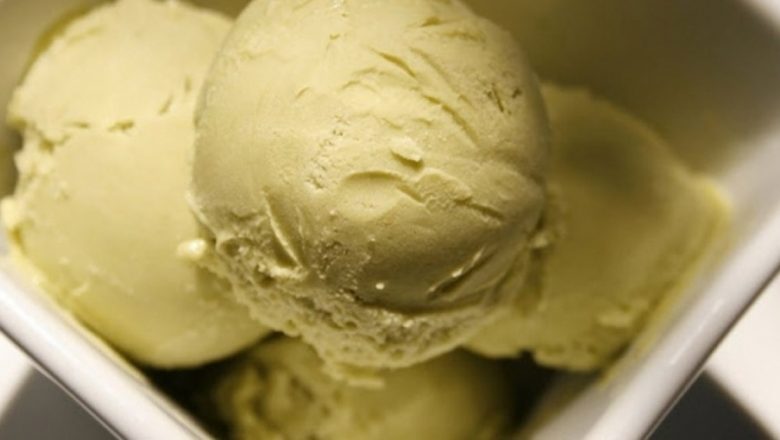 Inghetata de Avocado: O Delicatesă Sănătoasă și Răcoritoare
