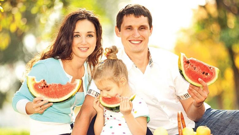 Pepenele Roșu: Fructul-Vedetă al Verii și Beneficiile Sale pentru Sănătate