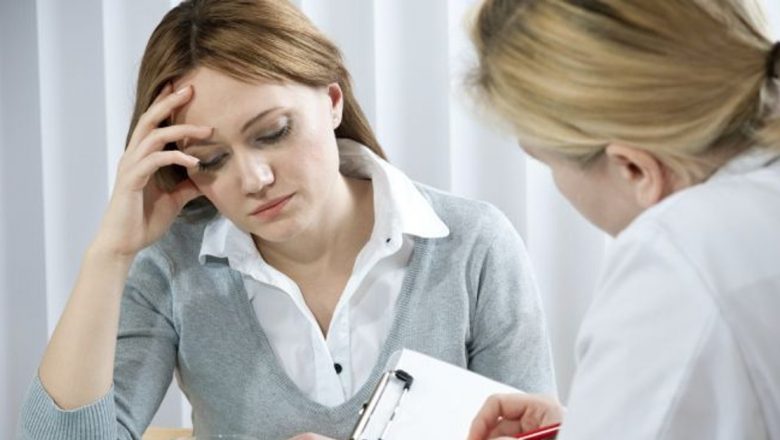 Depresia de toamnă: Cauze, simptome și strategii de prevenire