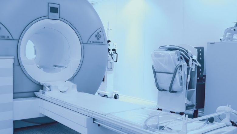 Radioterapia: O privire detaliată asupra terapiei cu radiații în lupta împotriva cancerului