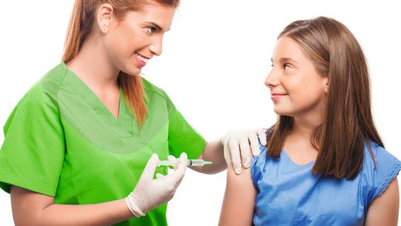 Cancerul de col uterin: O privire detaliată asupra prevenției, diagnosticării și tratamentului