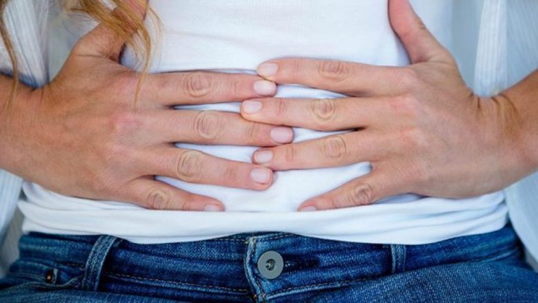 Tratarea balonării: Metode eficiente și alimente care îmbunătățesc digestia