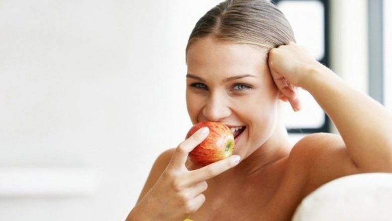 Alimentația în Perioada Menstruală: Soluții pentru Ameliorarea Durerilor Menstruale
