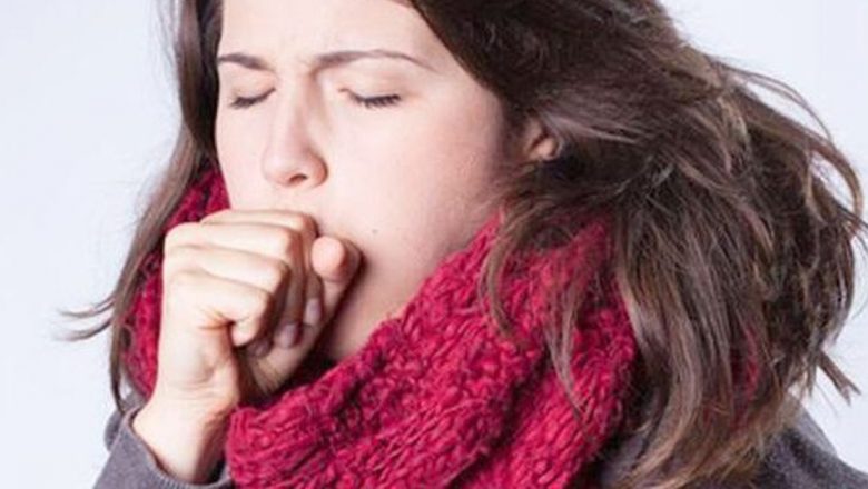 Remediul Natural pentru Tuse: O Analiză Detaliată a Ingredientelor și Eficienței Acestora