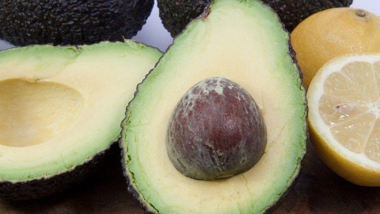 Descoperă Beneficiile Uimitoare ale Sâmburelui de Avocado: O Resursă Nutrițională Neexplorată