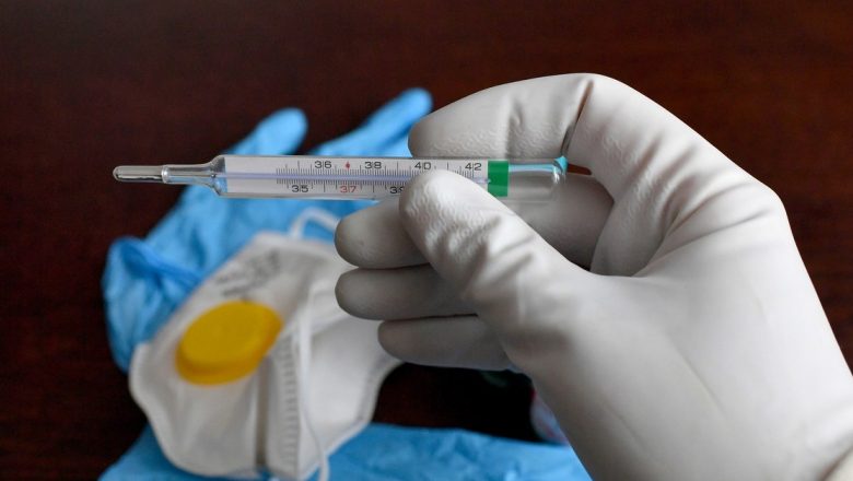 Rusia Anunță Progres Semnificativ în Tratamentul COVID-19: Un Medicament Promițător și Implicațiile Sale