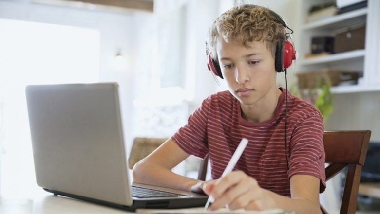 Activități educative pentru școlari în perioada suspendării cursurilor: O oportunitate de învățare și dezvoltare personală