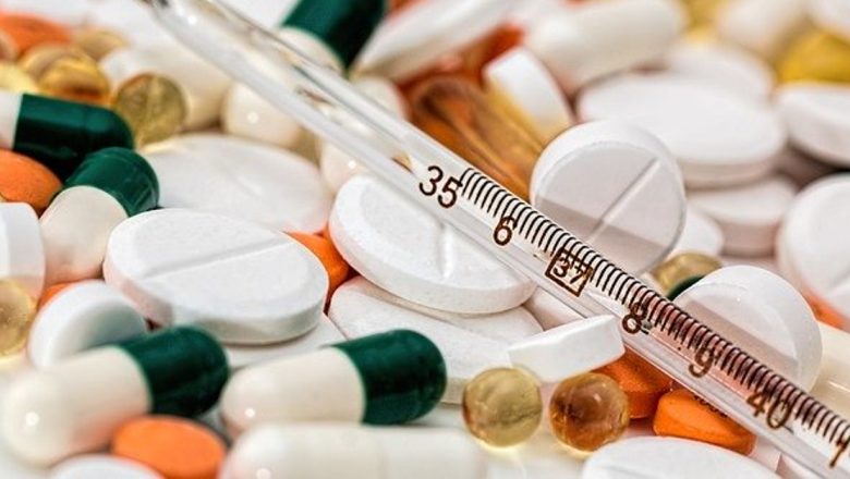 Ghidul Complet pentru Gestionarea Febrei: Strategii și Remedii Naturale