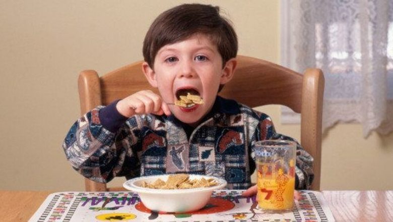 Alimente de evitat în dieta copiilor: Ce trebuie să știe părinții pentru o dezvoltare sănătoasă