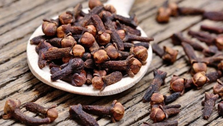 Cuişoarele: Remediul Natural cu Beneficii Surprinzătoare pentru Sănătate
