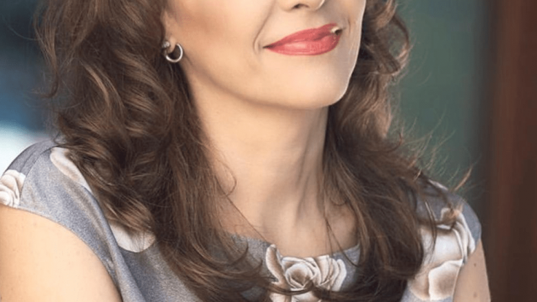 Albastrul de Metilen: O Soluție Controversată în Combaterea COVID-19 Propusă de Dr. Adina Alberts