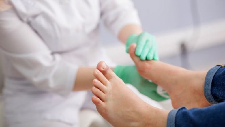 Îngrijirea picioarelor în diabet: o necesitate esențială pentru prevenirea complicațiilor