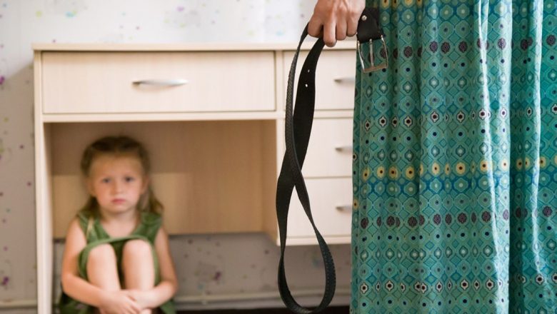 Impactul devastator al educației bazate pe violență asupra dezvoltării copiilor