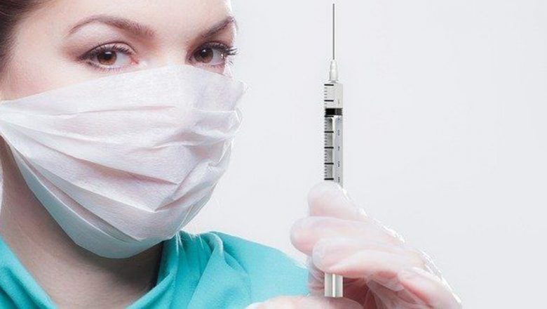 Adeverința de Vaccinare Anti-COVID-19: Semnificație, Detalii și Implicații în România