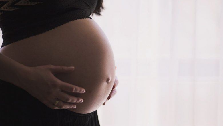 Vaccinarea Femeilor Însărcinate și a celor care Alăptează: Răspunsuri și Recomandări Esențiale