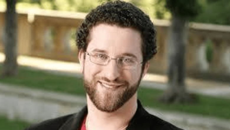 Tragedia lui Dustin Diamond: O privire detaliată asupra cancerului pulmonar cu celule mici și impactul acestuia asupra vieții actorului