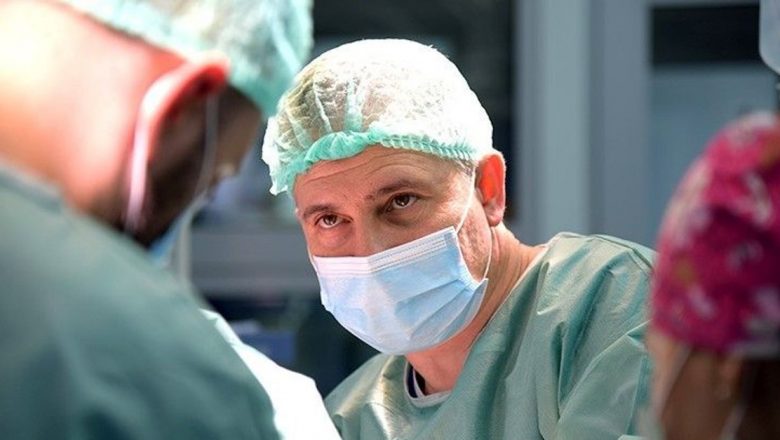 Cistectomia Radicală cu Neovezică Ileală: O Intervenție Revoluționară la Spitalul Clinic SANADOR