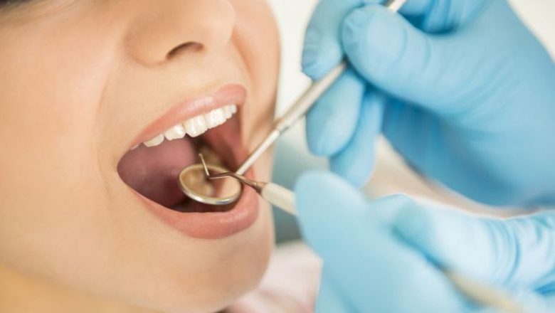 Semnele pe care medicii stomatologi le observă în urma sexului oral: Ce trebuie să știm despre igiena dentară și sănătate