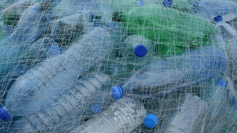 Impactul plasticului asupra sănătății și mediului: o analiză detaliată